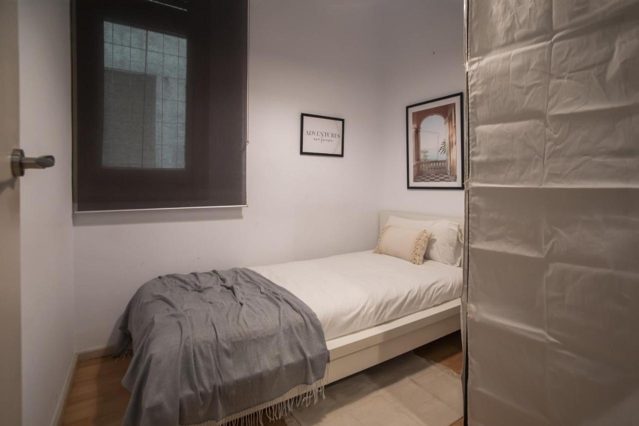32Par1009 - Big And Spacious Apartment Downtown Barselona Dış mekan fotoğraf